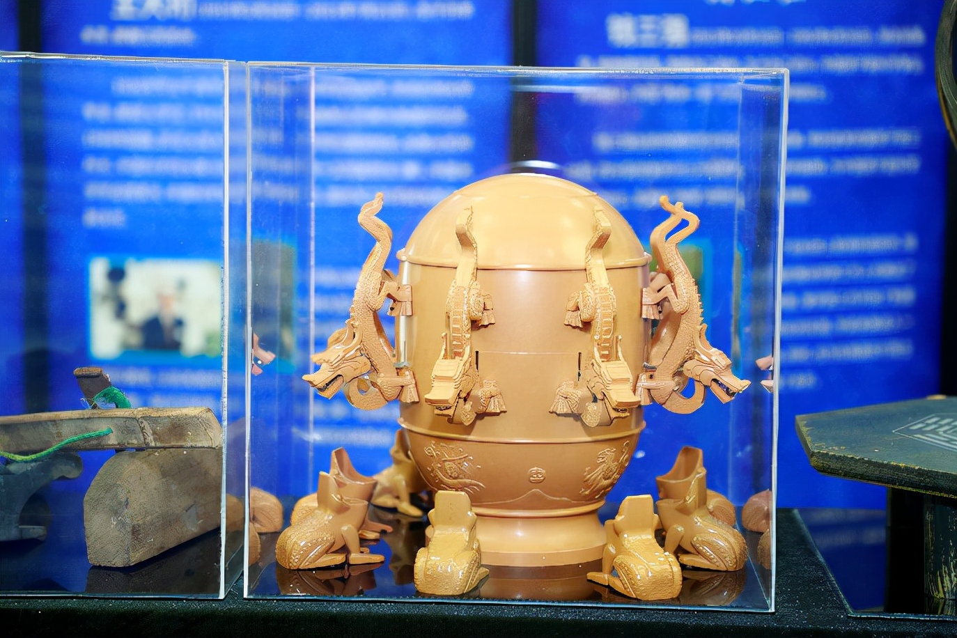 中国科技简史展览在深圳举办 鼓励青少年探索星辰大海