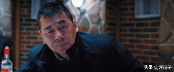 《三叉戟》首播好评如潮，纯正涉案剧一集入坑