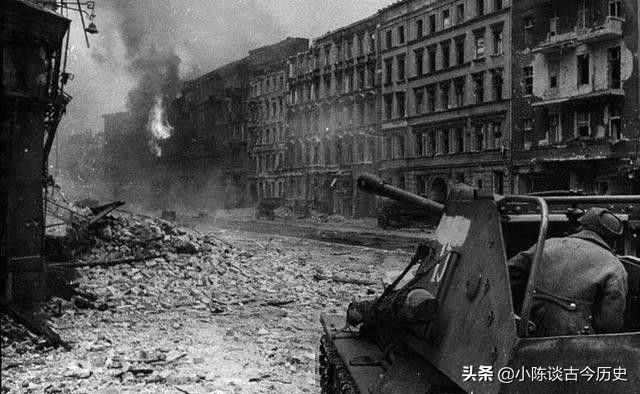 二战末期，德国战败已成定局，希特勒坚守柏林意义何在？