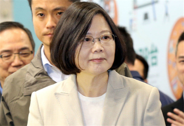蔡英文能睡得着吗？台岛外海，解放军战舰军24小时枕戈待战