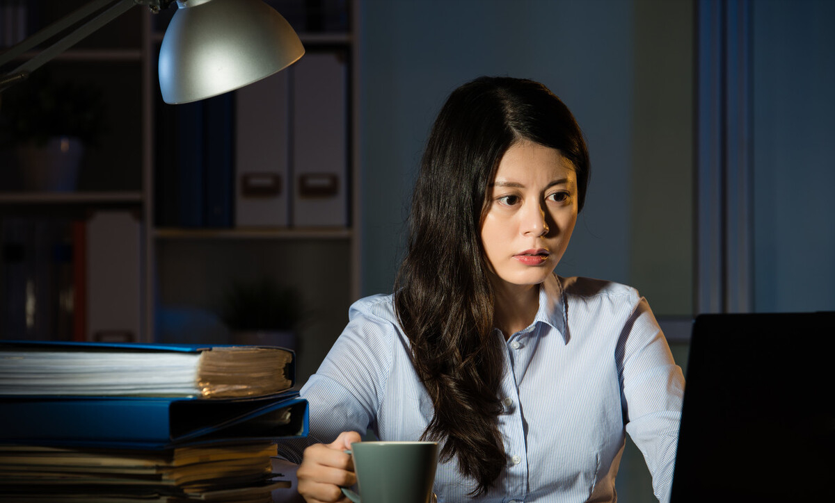 跟高人学做事，就可以这样简单的拔除掉你身上的忽心