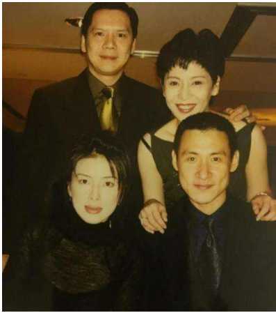 与所有艺人交好的向太陈岚，为何说周星驰跟张柏芝是白眼狼