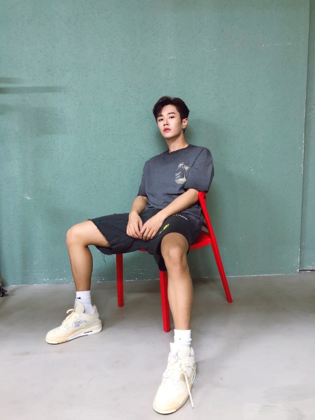 又一对见光死？李汶翰发文回应恋情：我现在单身