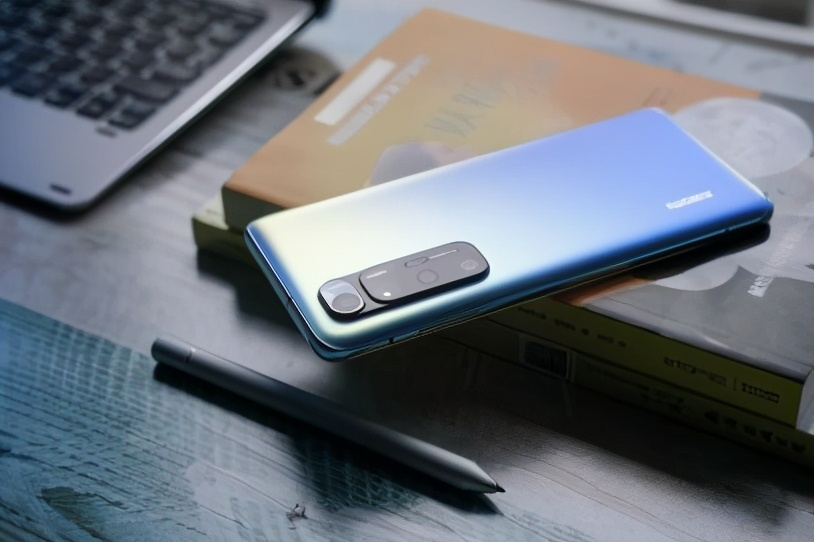 3000元档“机皇”诞生？雷军的“野心”，正在一