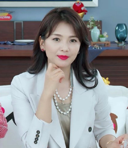 刘涛直播被骂，飞天茅台降价1500，却被质疑五千