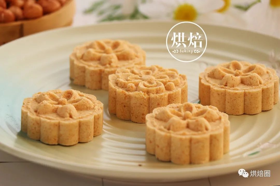 好酥啊 一碰就碎 夏季吃雪的感觉 入口即化花生酥糕