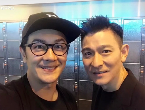 众当红明星网上激动追星刘德华，李易峰直接探