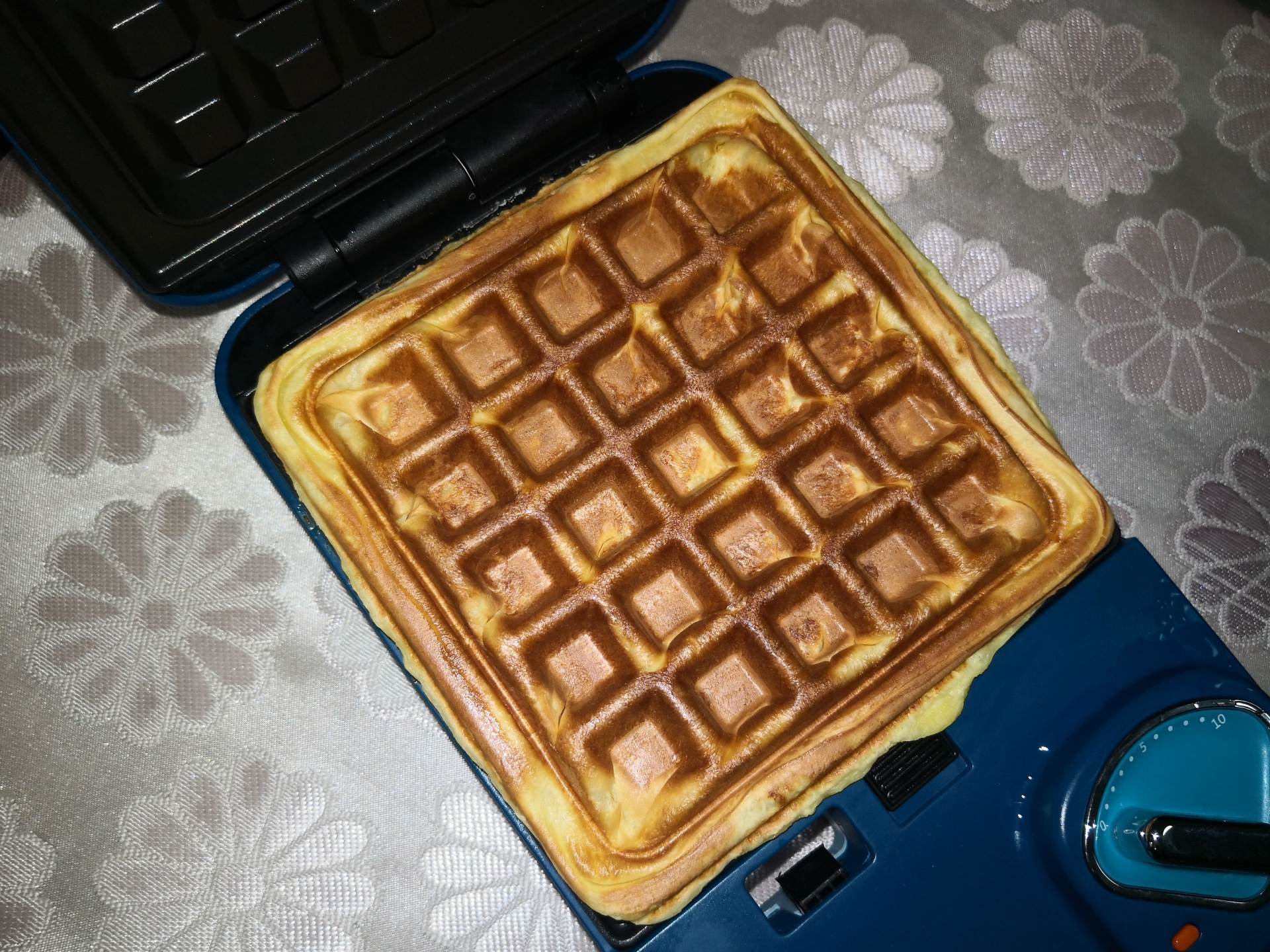 在家做早餐，好吃还好看-浩诗三明治早餐机评测
