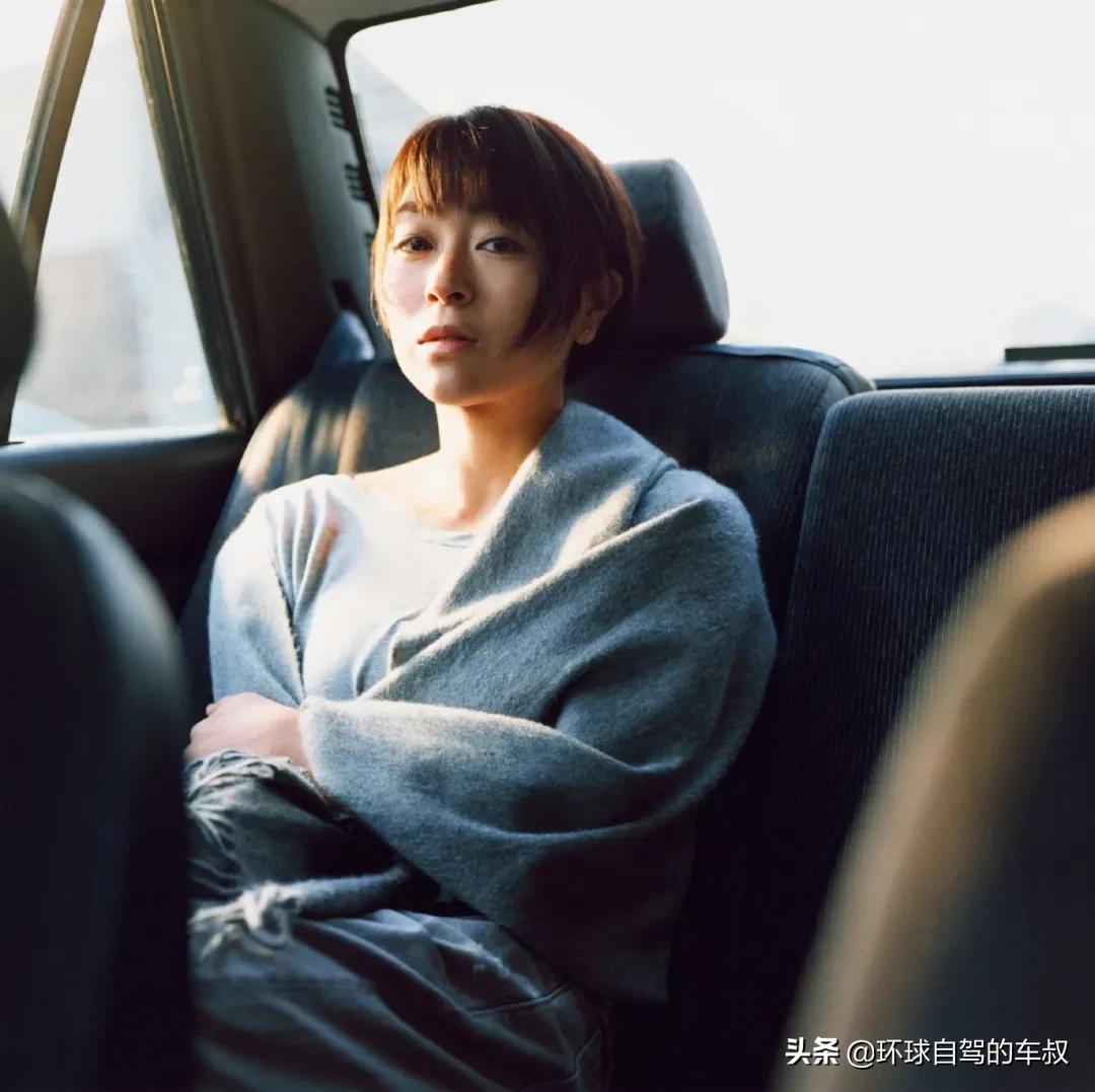 昔日亚洲天后宇多田光沦落街头捡垃圾,起因竟然是一张小黄碟