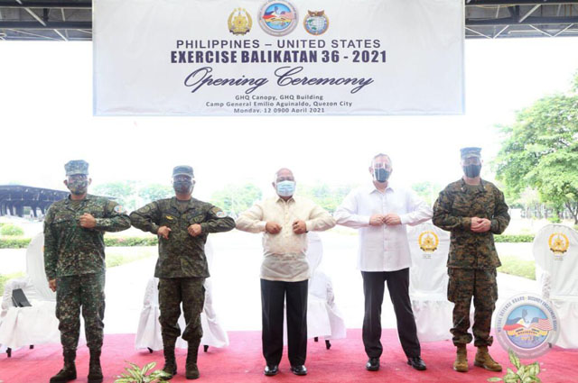 杜特爾特消失兩週，菲對華態度突變。 美菲聯合軍演，日本趁機挑事