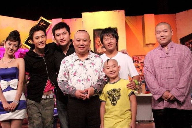 岳云鹏辅导作业，崩溃大呼，“七加九真的这么难吗？”