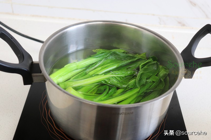 這早餐只需3分鐘，蒸一蒸，晶瑩剔透熱乎乎，我家隔三差五就吃它