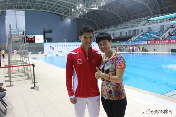 感恩!全红婵陈艾森回广州体校看望恩师,她耕耘30年造3大奥运冠军