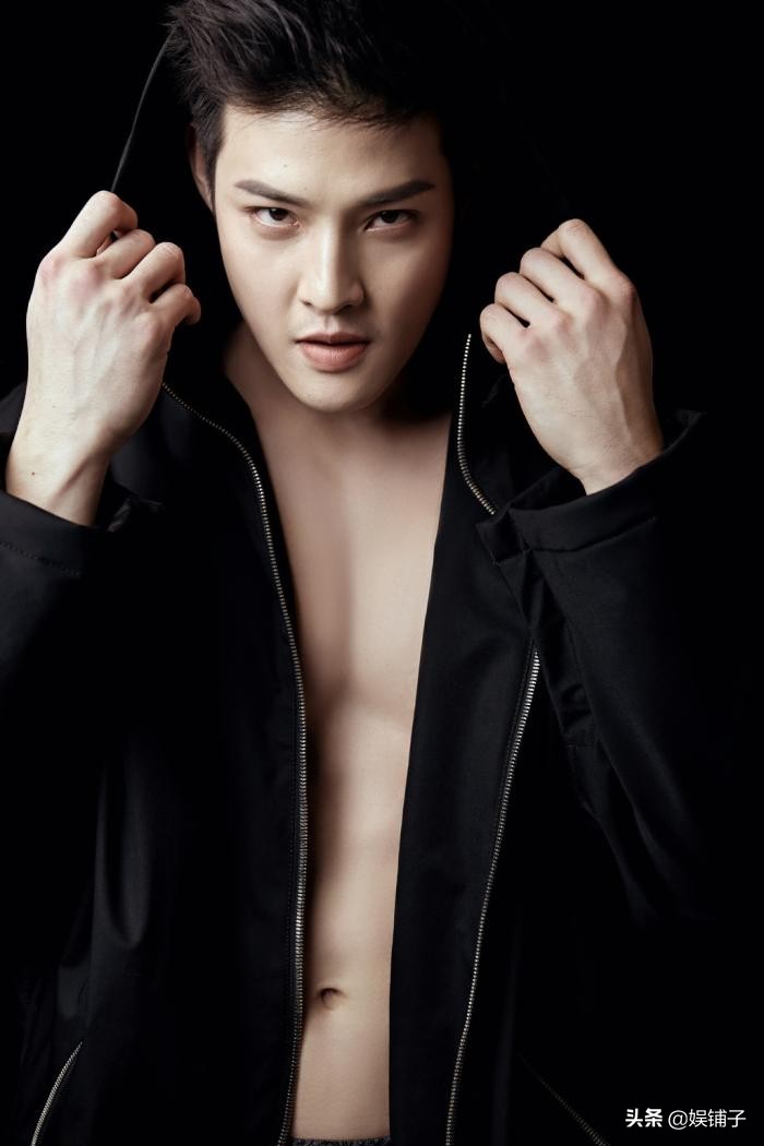 《小娘惹》定档央视，寇世勋之子担任男主，获