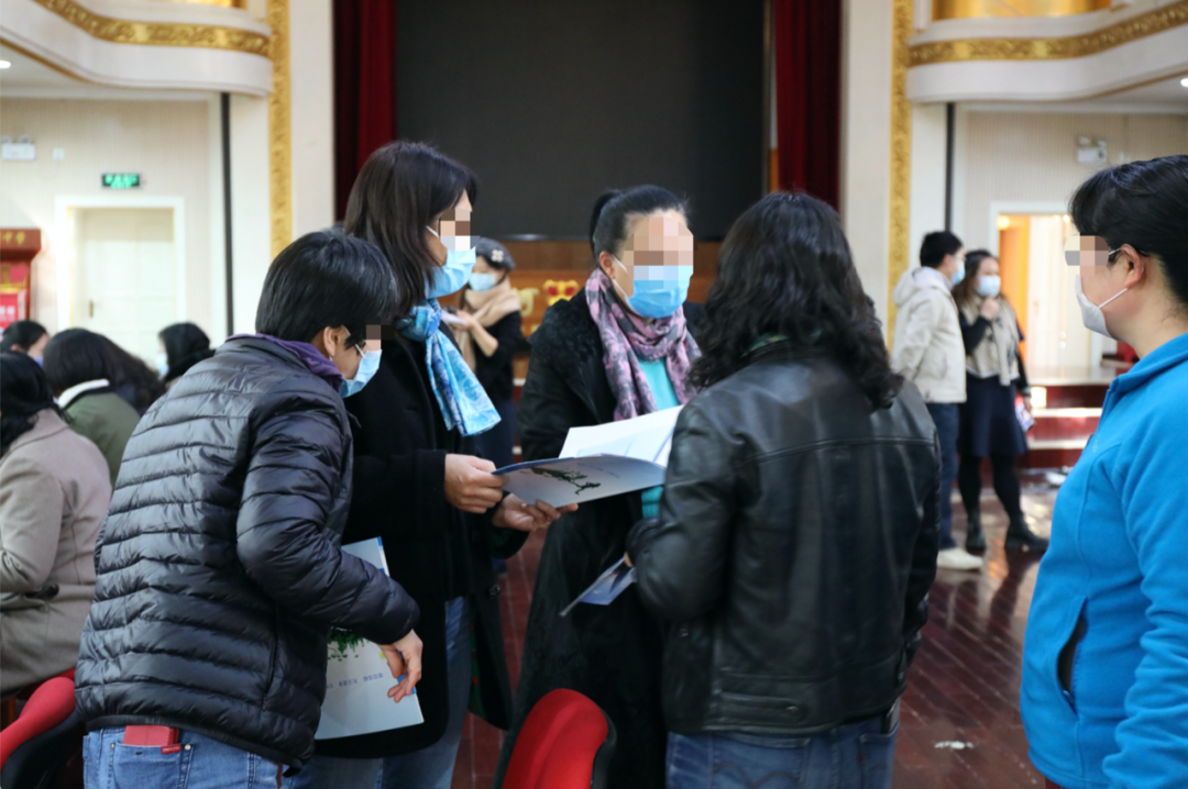 “医、校”联合送健康！东直门医院通州院区健康问诊咨询团队将中医药文化带进潞河中学校园