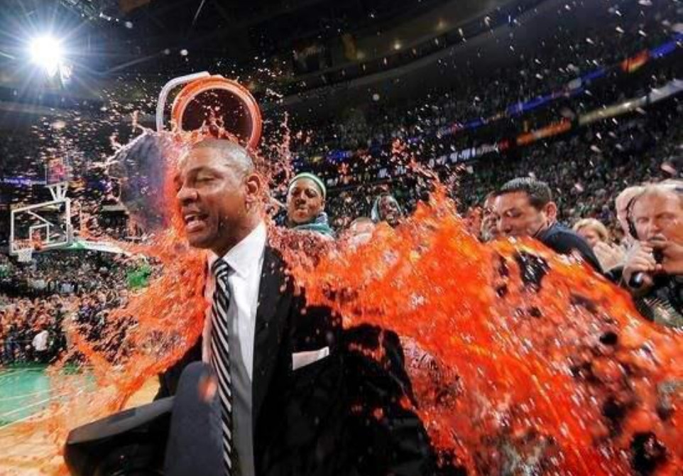 NBA千奇百怪的交易，为了达成目标球队老板连三十六计都用上了