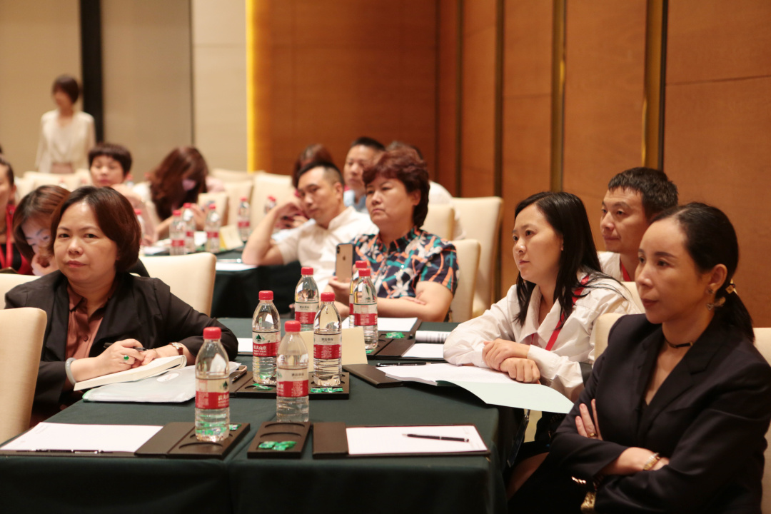 诺言文化携中国企业新领袖赴格力研学，共话中国智造