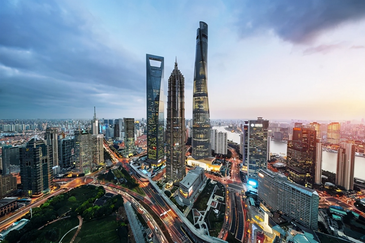 高端建筑 中国各城市的天际线 耀眼的摩天大楼 资讯咖