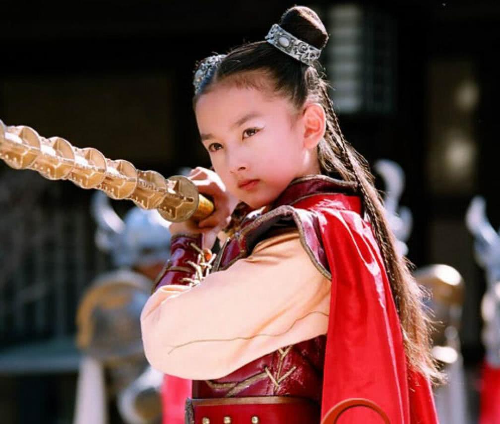 12位明星高考分?jǐn)?shù)大比拼，誰(shuí)是學(xué)霸，誰(shuí)是學(xué)渣，一目了然