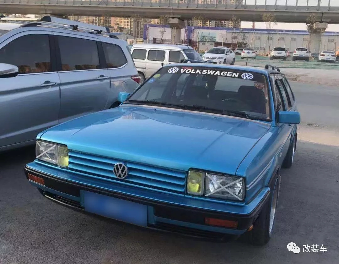 丰田MR2共享汽车？不知道收费多少钱一公里丨街拍投稿66期