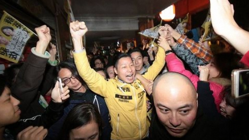 被民進黨高官怒罵蟑螂後，�立委�回應：他道歉了，我不在意