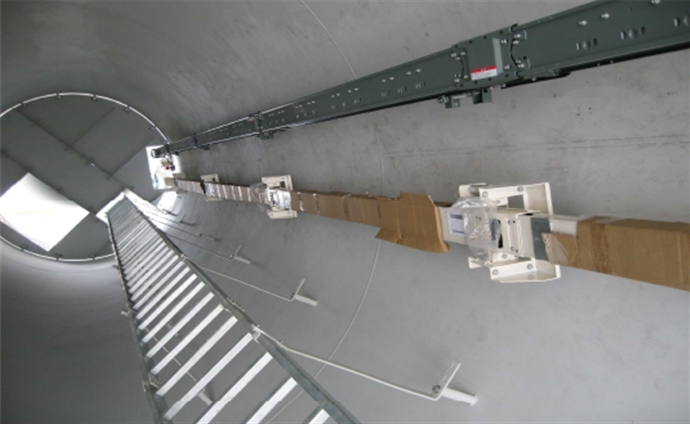 風(fēng)電機(jī)組動(dòng)力電纜與母線排的應(yīng)用對(duì)比分析