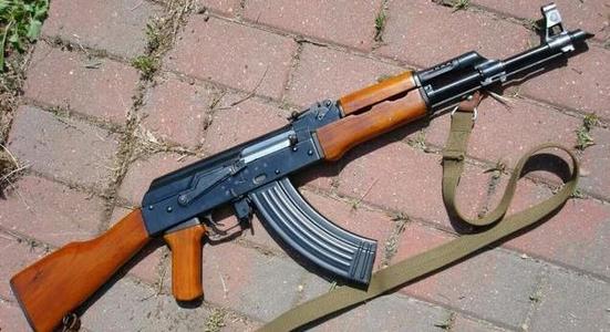 79����Խս���������������װ���Աȣ���֪ʤ�����ö�ô����