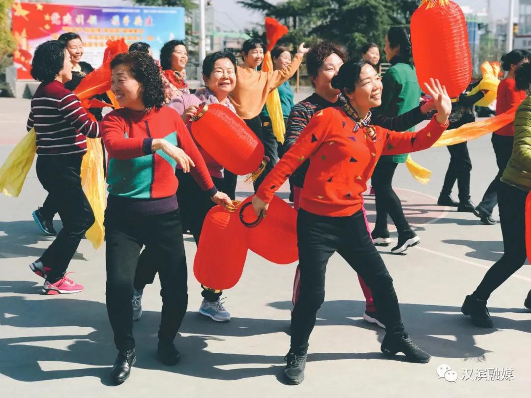 民俗节目排练忙 喜庆欢乐氛围浓