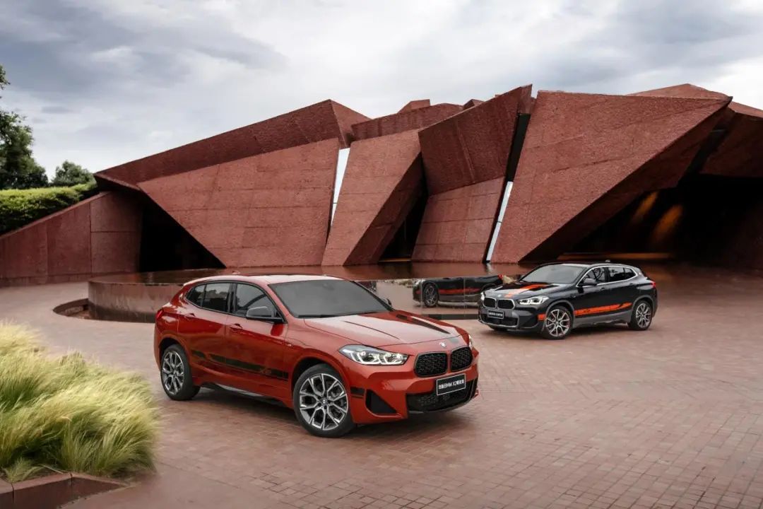 前驱宝马也能开出乐趣！试驾新款宝马X2曜夜版