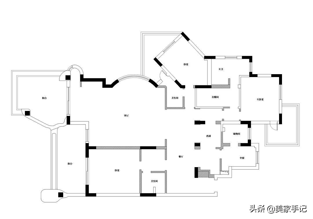 245㎡大平层，一入户便让人心生欢喜，全屋通透大气，超有品味