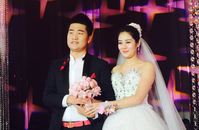 本山旗下艺人毕畅被传离婚，富豪老公被判14年，