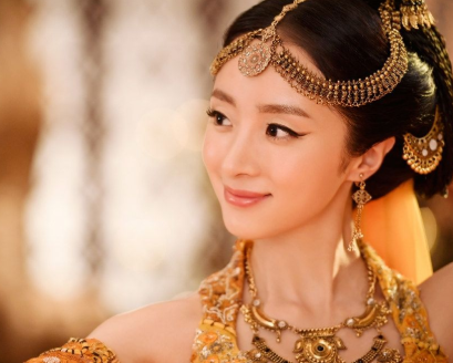 又抢女星男友？清纯玉女胡冰卿接连“翻车”，