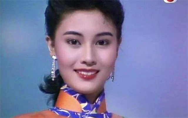 亦舒眼中的美人，李嘉欣获8字评价，利智潘虹意