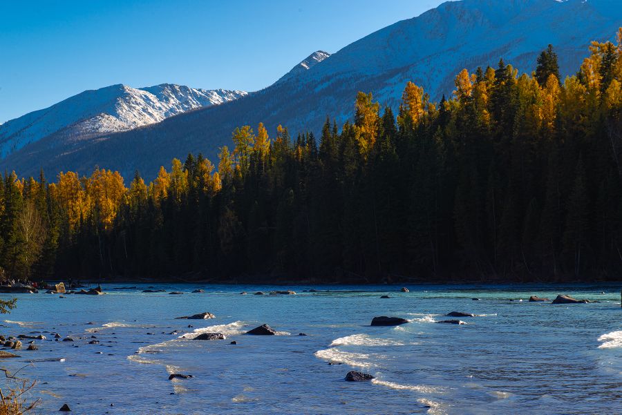 God's back garden-Kanas autumn scenery