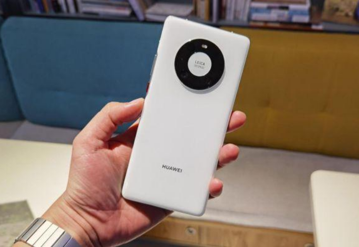 华为“解禁”了？麒麟新芯片曝光，代工厂不再