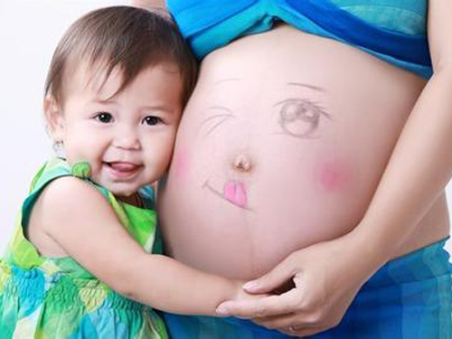 国家帮养孩子要来了？人大代表建议：发放育儿