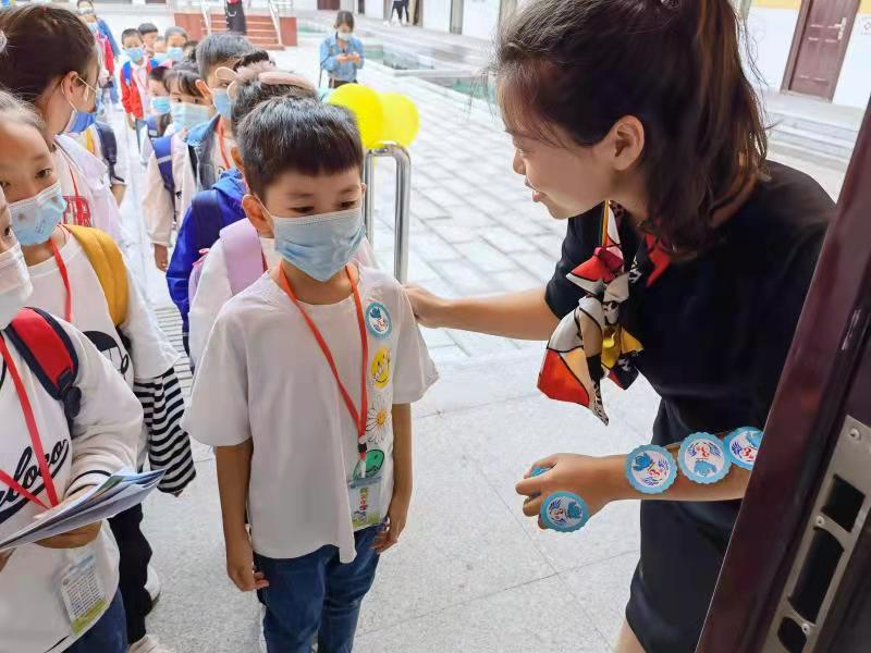 邯郸丛台区滏东小学：童蒙养正 向阳生长