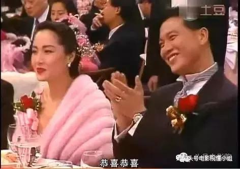 63岁万梓良收徒用钱敲头,做大哥人戏合一,改变周星驰林家栋命运