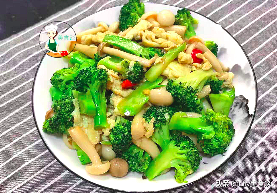 图片[3]-杂菇西蓝花炒蛋做法步骤图 一盘不够吃-起舞食谱网