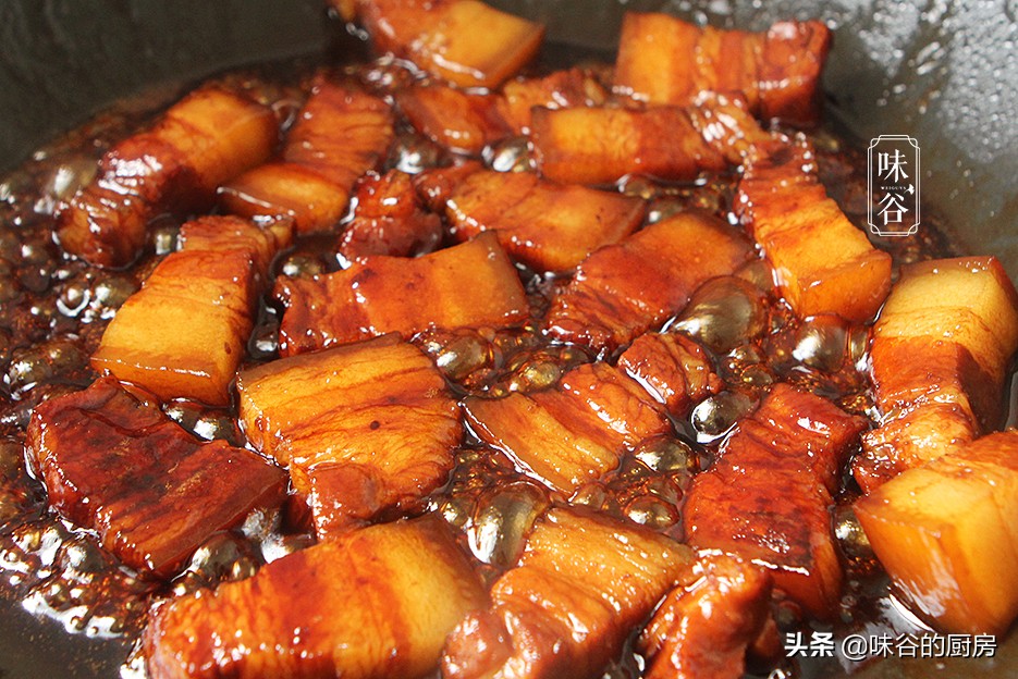 做紅燒肉時，加冷水還是熱水？ 用對方法，肉質軟爛入味無腥味