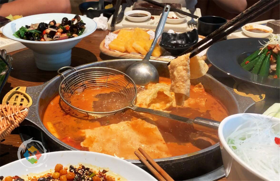 重庆最成功的美食店：全国品牌超过40个，如今向海底捞发起挑战