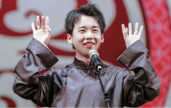 郭德纲15亿的家产，郭麒麟还不满足吗？为何往死里拼命
