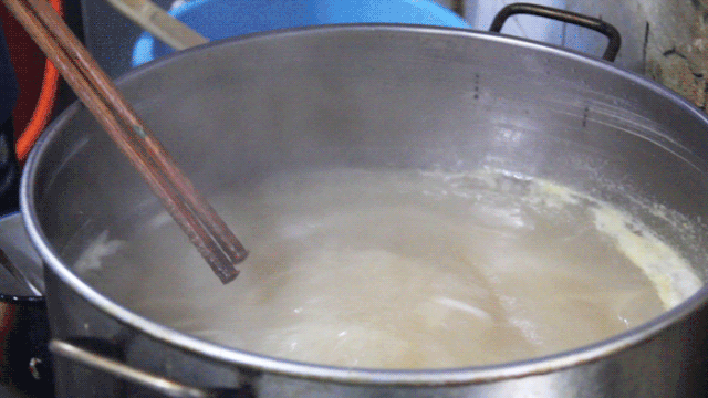 30年哒，长沙伢子都长大了，它还在咯里