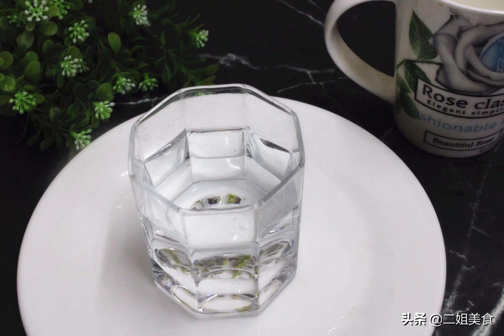 每天都要喝水，我們要牢記幾個喝水的最佳時間，以後別弄錯了