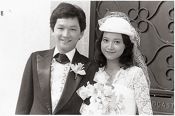 廖啟智遺孀守護丈夫細節：冷靜決定治療方案每天陪護為夫換紙尿褲