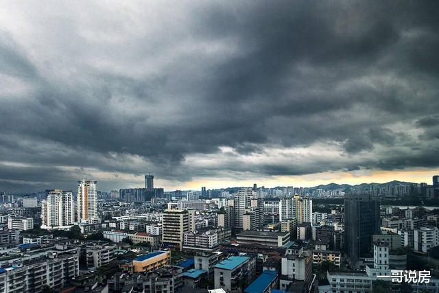 大城市房价泡沫高？一位购房者说出实情，想等