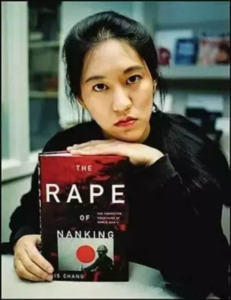 首次向全世界揭露“南京大屠杀暴行”的华裔女作家张纯如自杀之谜