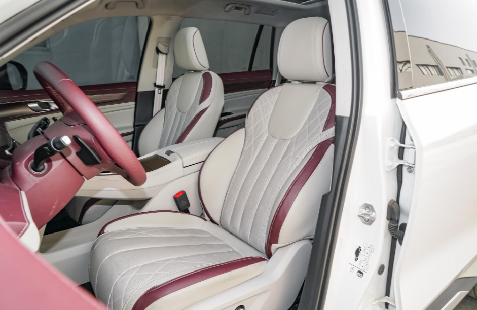 2021款福特领裕怎么样，空间是真大，全系2.0T动力强