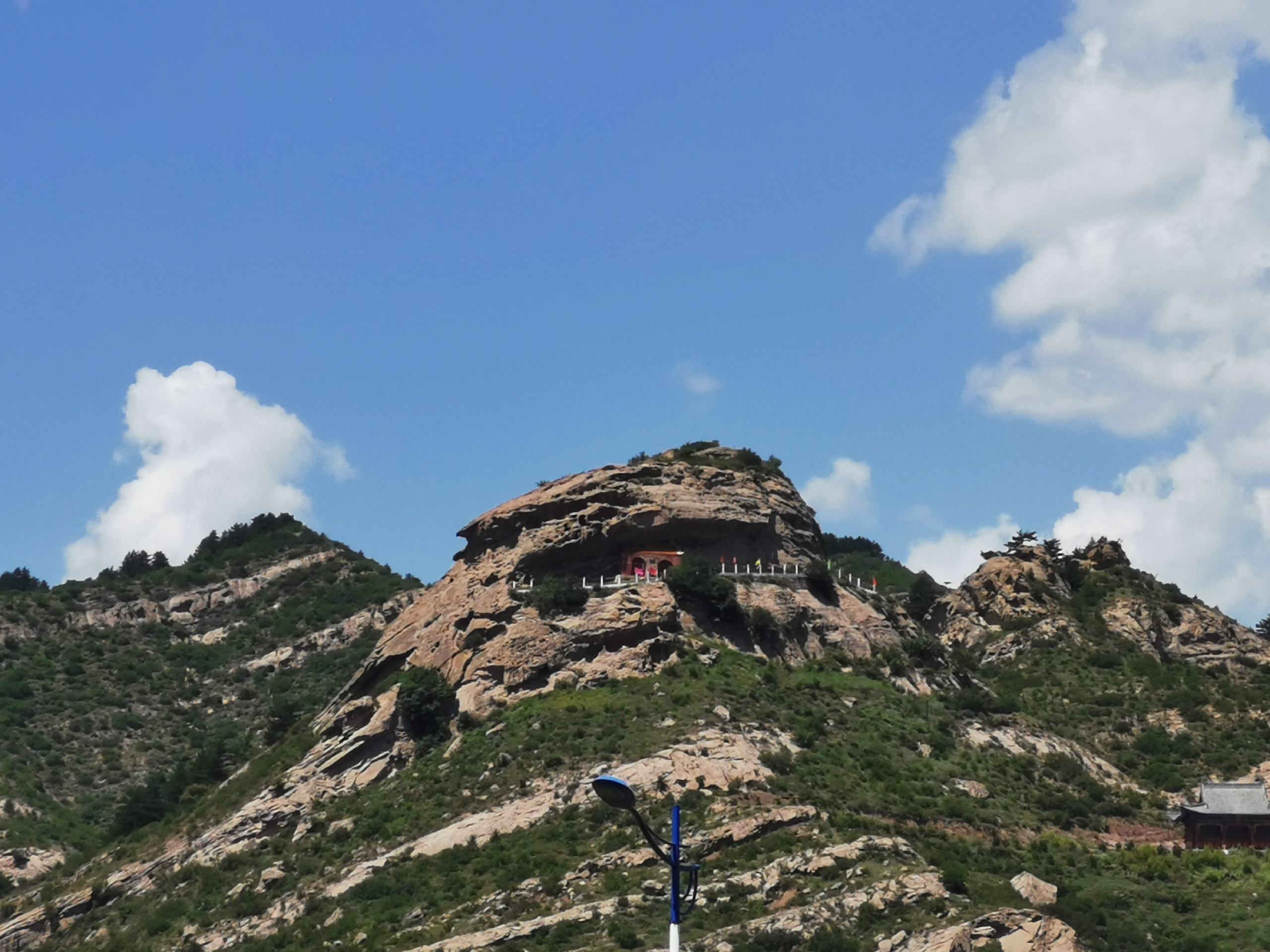 李贞：从童养媳到开国少将，一生经历3次婚姻，