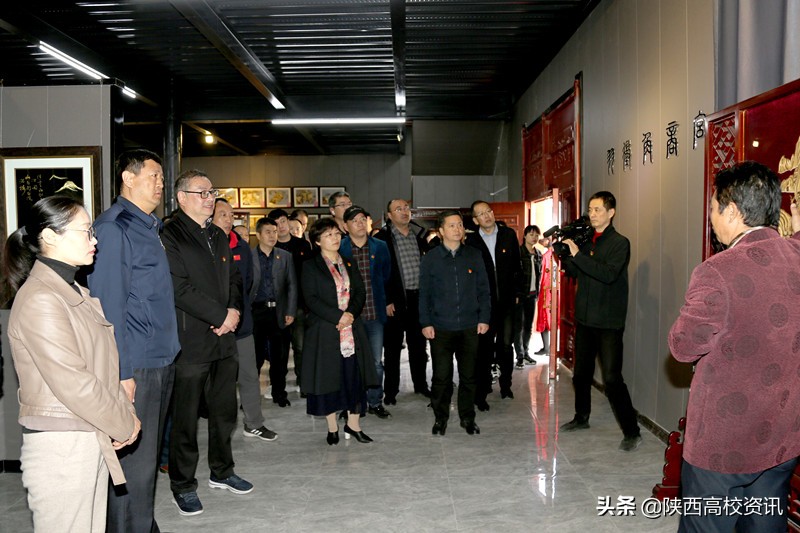 澳门新葡亰平台游戏组织科级以上干部赴蒲城开展实践教育
